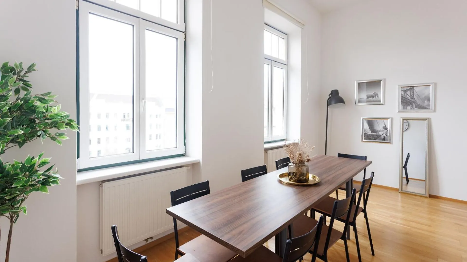 Cozy City Center Apartment Vienna