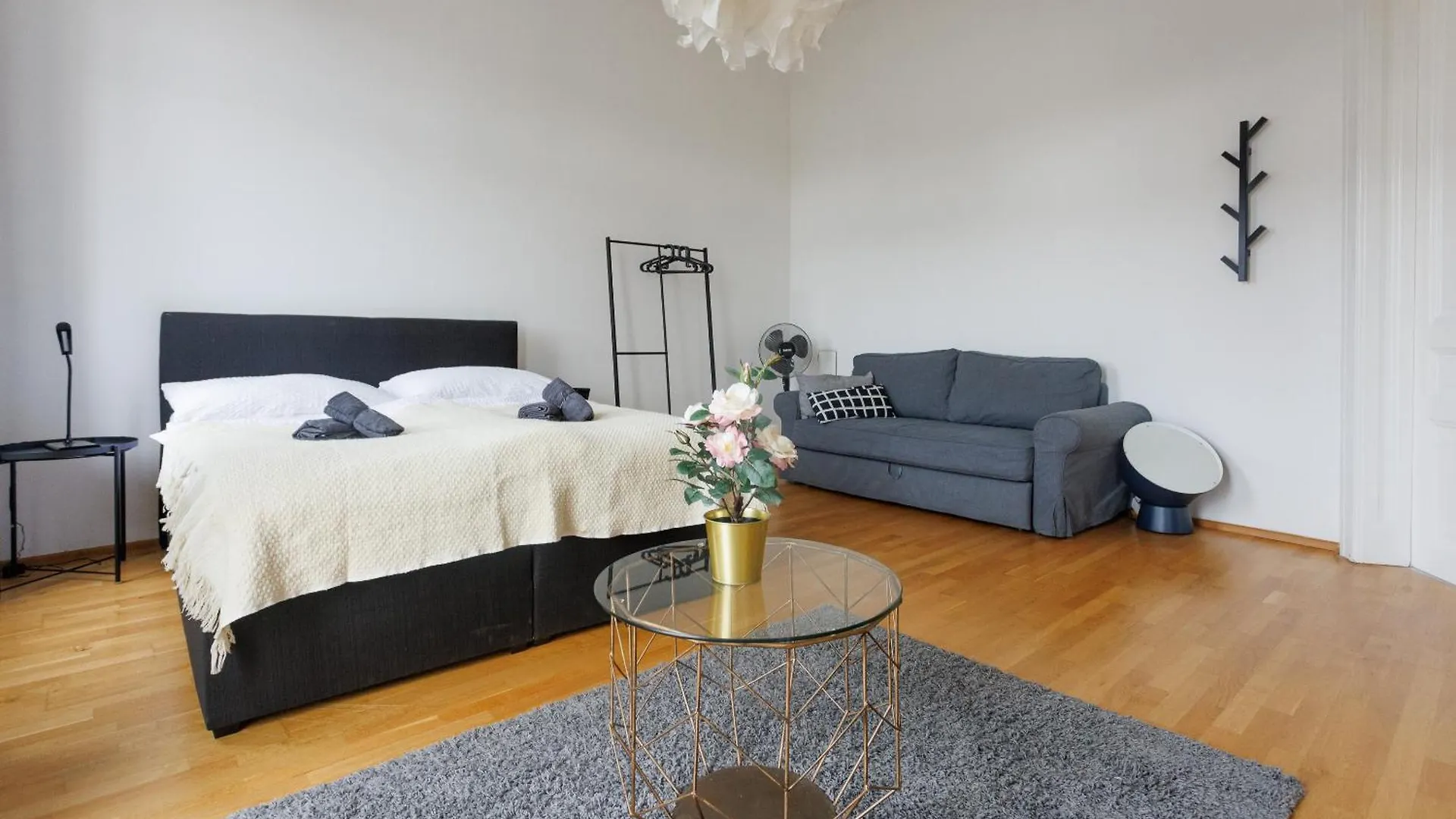 Cozy City Center Apartment Vienna Austria